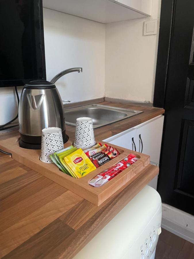 Mates Istiklal Suites Estambul Exterior foto
