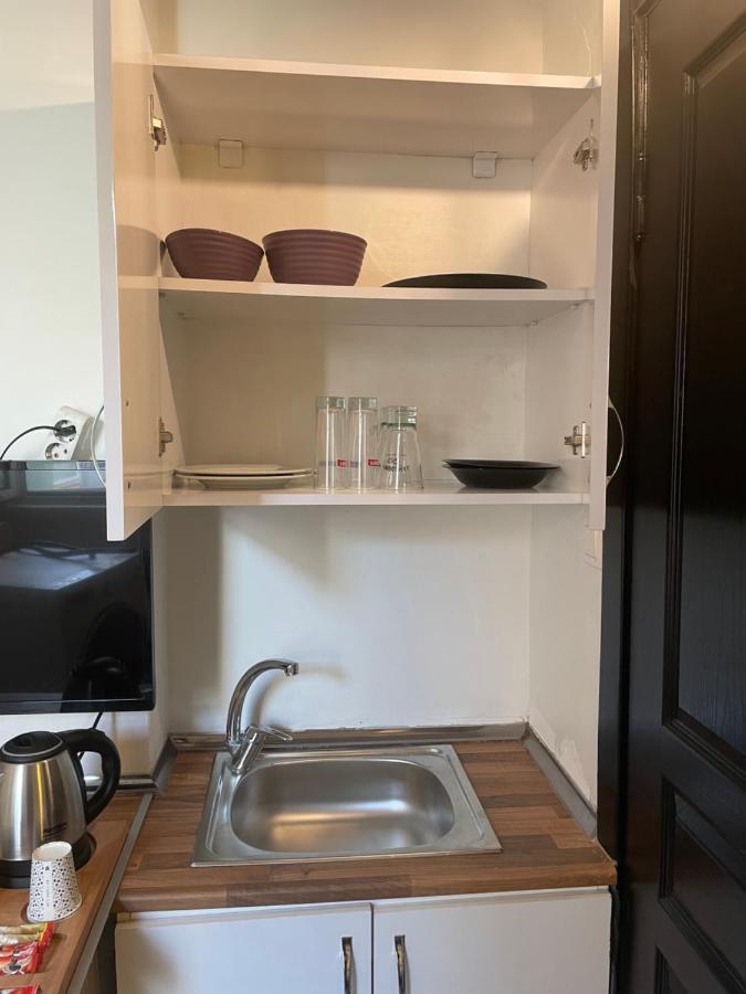 Mates Istiklal Suites Estambul Exterior foto