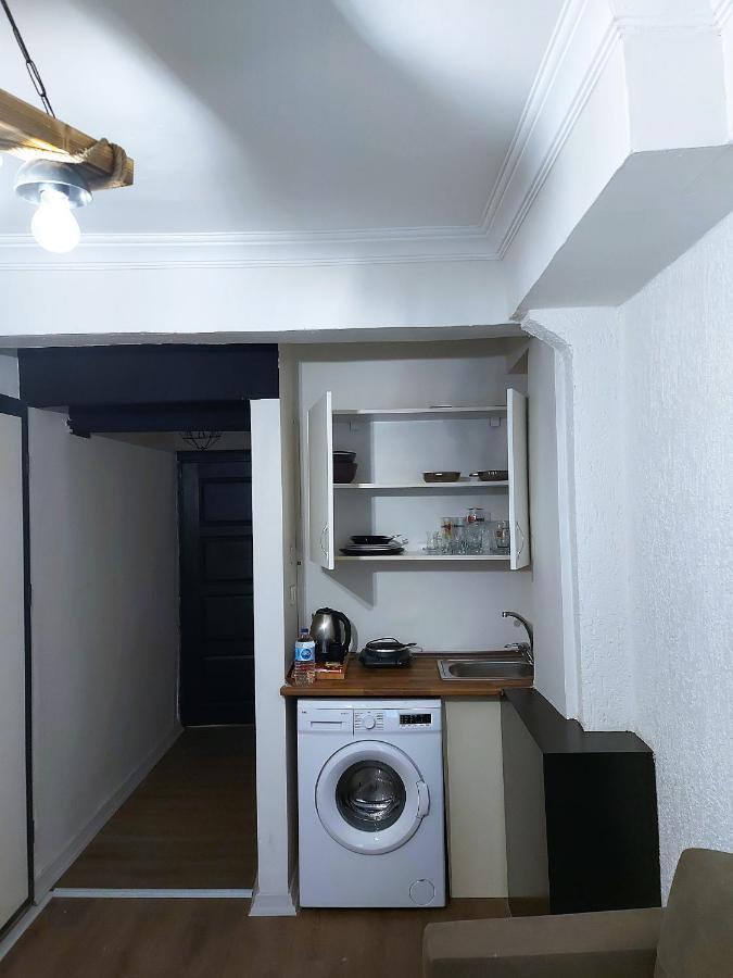 Mates Istiklal Suites Estambul Exterior foto