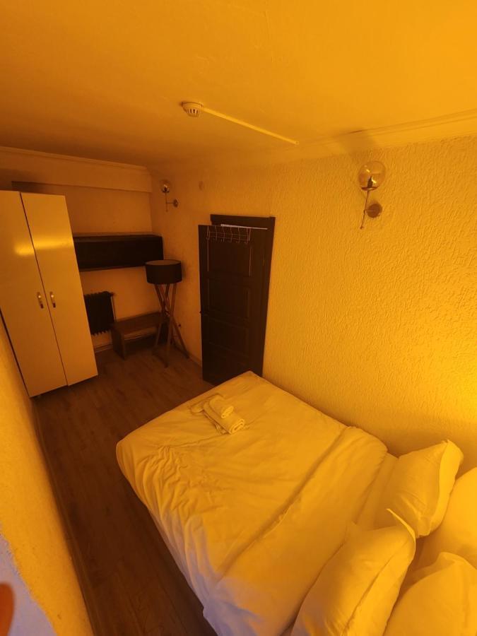 Mates Istiklal Suites Estambul Exterior foto