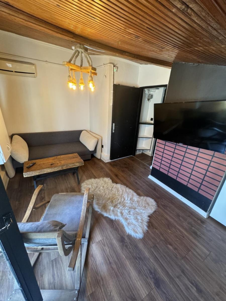 Mates Istiklal Suites Estambul Exterior foto